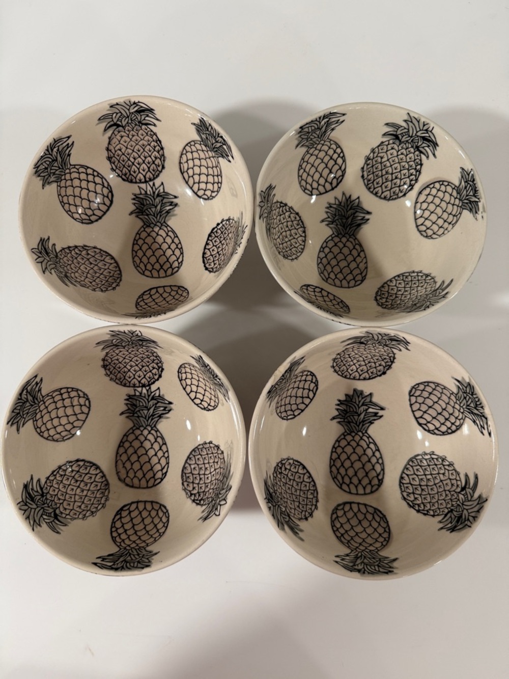 Signature Housewares Pineapple Ceramic Bowls - Set of 4 - Cream & Black